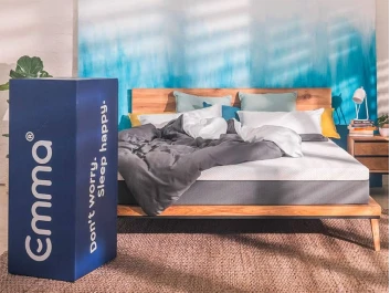 Emma Mattress Review: Smart Foam Comfort Tested